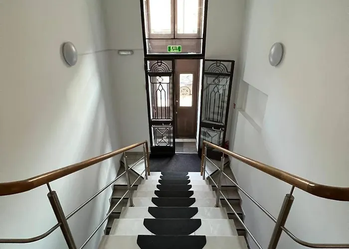 Nakvynės namai Centro *